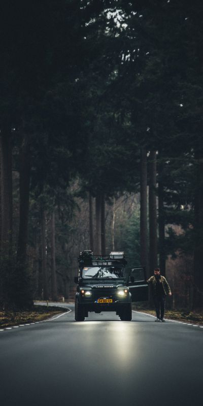 Defender_in_a_forest